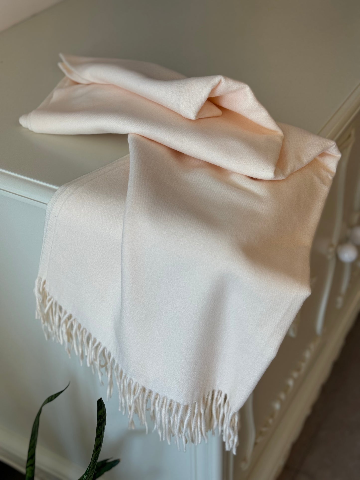 Julia cashmere scarf